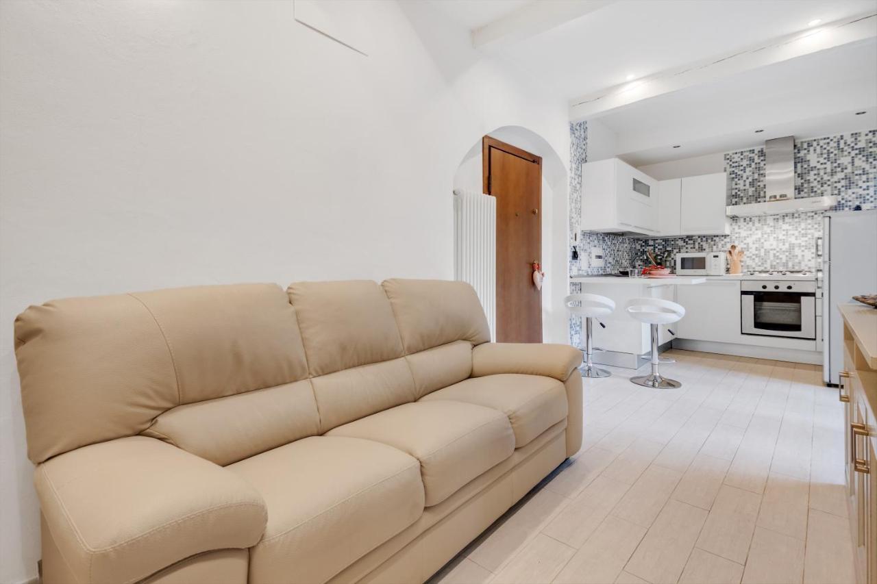 COVERCIANO MODERN APARTMENT WITH PATIO! FIRENZE (Italia) - da 166 €